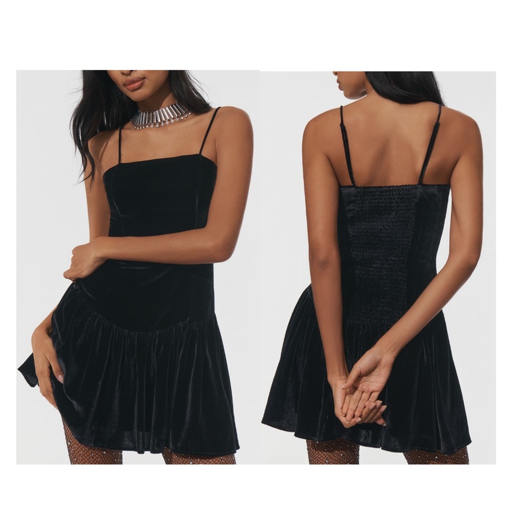 Anthropologie • Maeve • Velvet Mini Dress • Petite